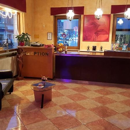 Myrooms Neu-Isenburg Eksteriør bilde